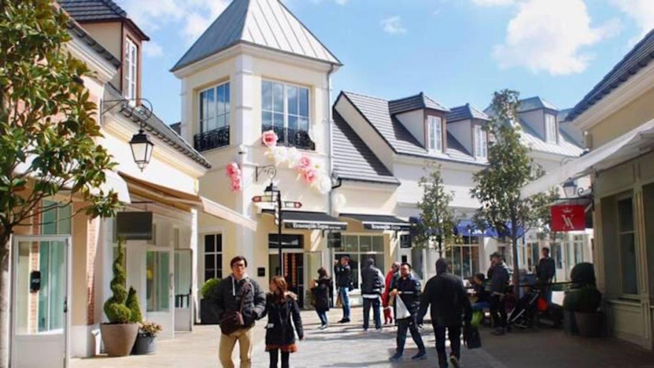 Appartement Standing 6 Personnes Disneyland Paris Serris Exterior foto